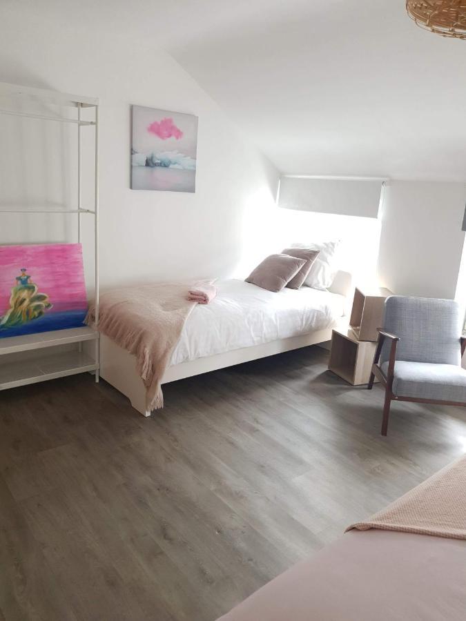 Liege Duplex 6P Pres Du Centre Ville Apartment Exterior photo